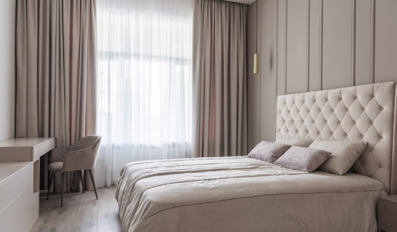 Do Long Curtains Look Better for Bedroom: A Stylish Choice for Your Space